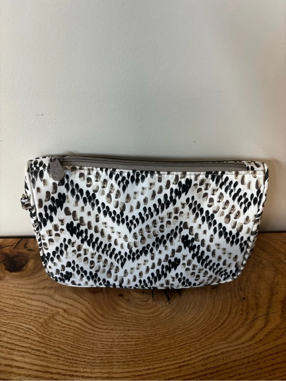 thirty-one Black, Taupe & White Chevron Cosmetic Pouch